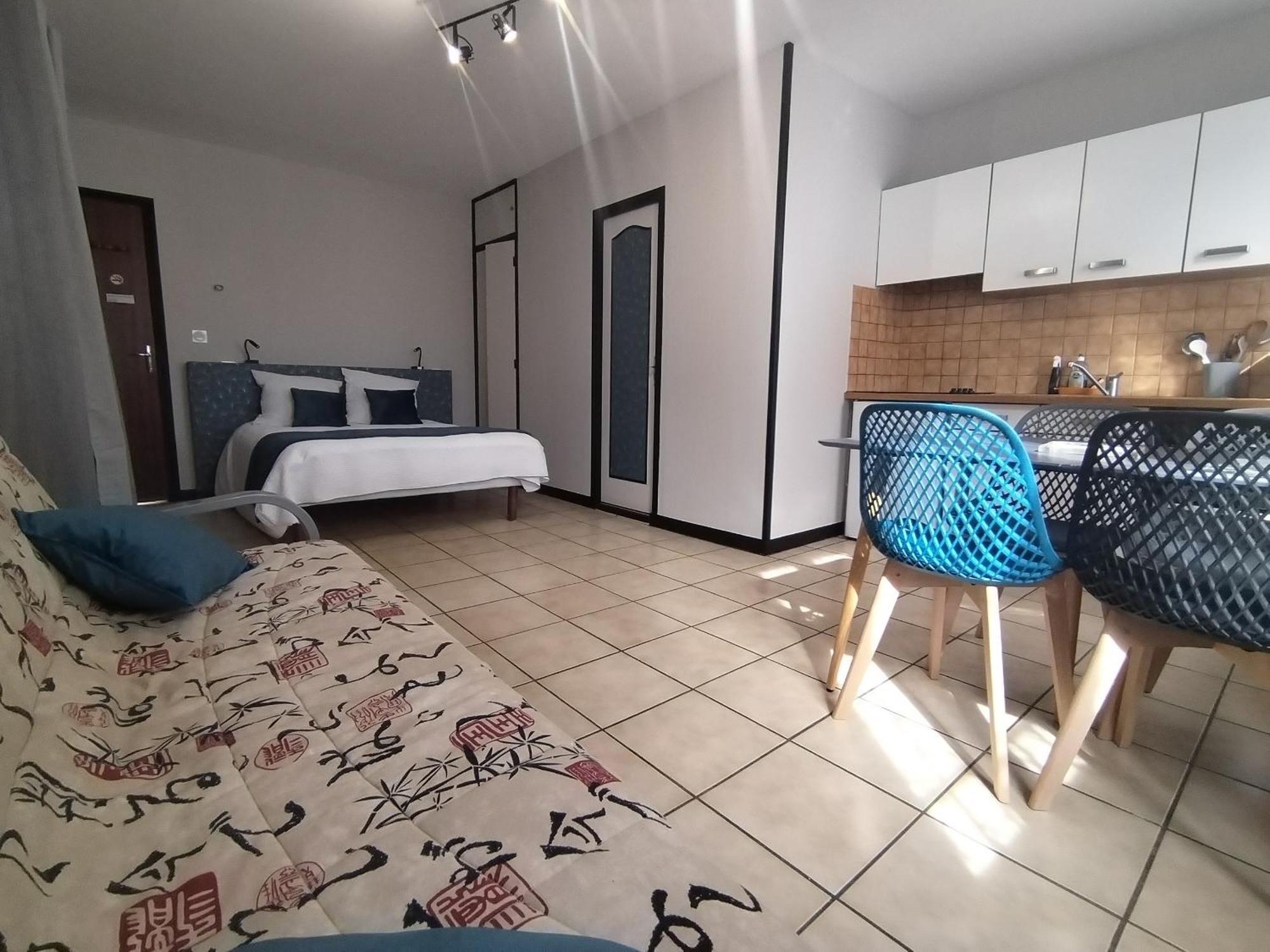 Appartamento Latre Freres Location Lourdes Esterno foto